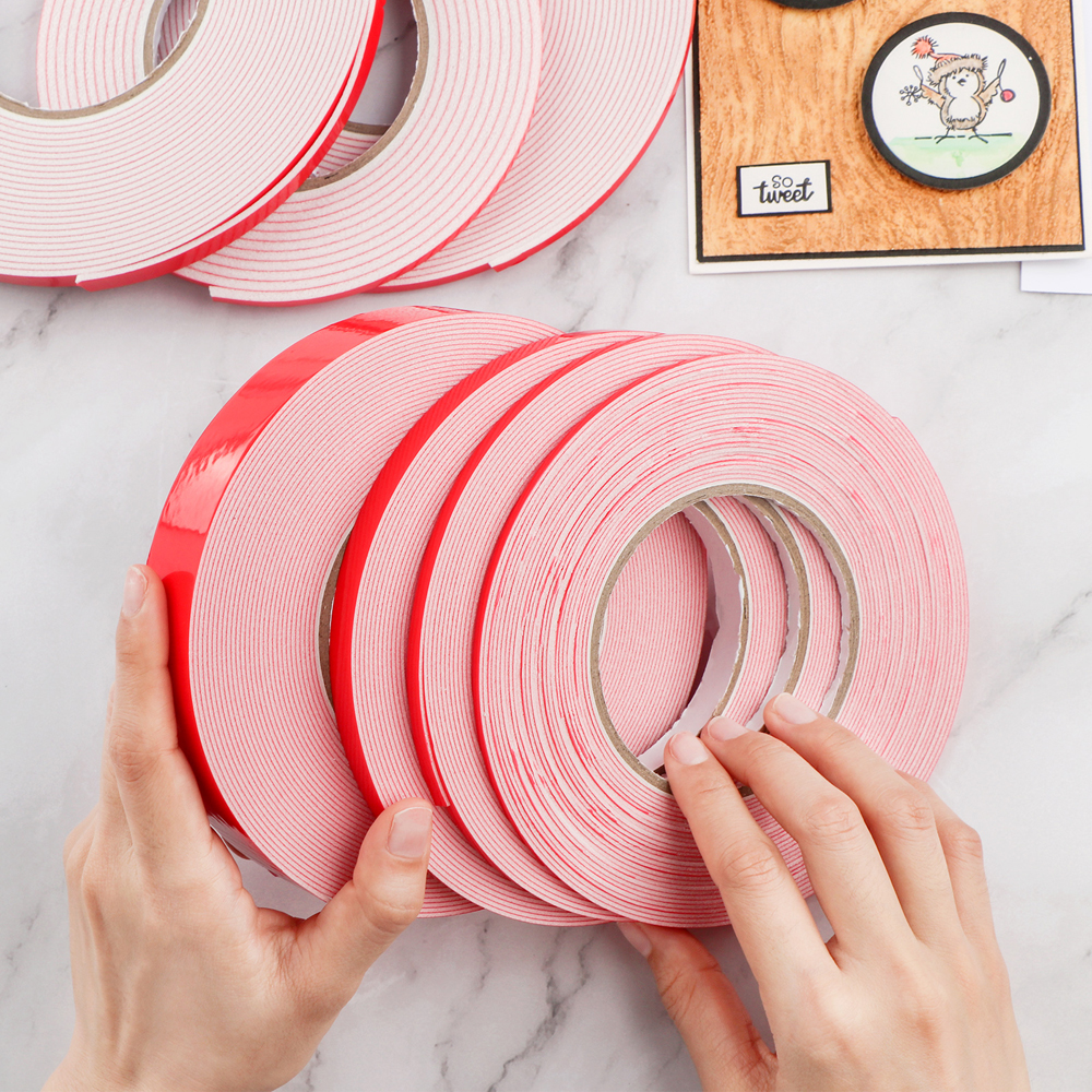 両面粘着フォームロール 131 フィート、Stciky 3D - Craft Foam Roll のレビューと価格