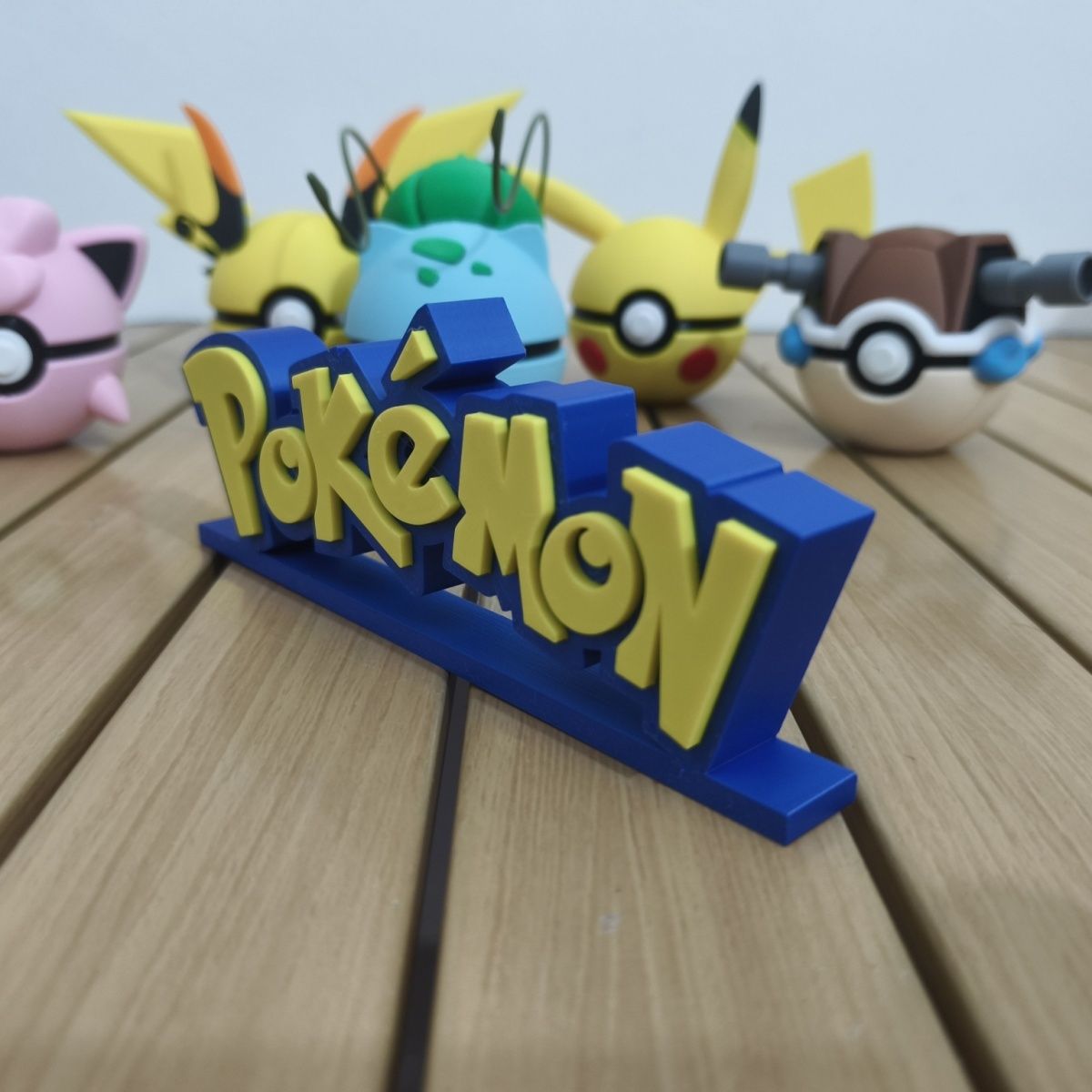 ポケモン スタンドフィギュア ロゴディスプレイ 新型フィギュ - Cosplay Prop Display のレビューと価格
