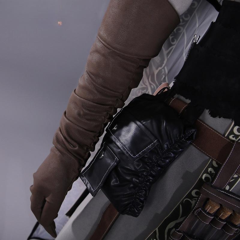 ゲームブラッドボーントームプロスペクターコスプレ衣装新しい高 - Bloodborne Cosplay Prop のレビューと価格
